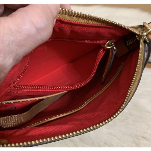 DOONEY & BOURKE Smooth White Italian Leather Petite Domed Crossbody - Picture 10 of 16